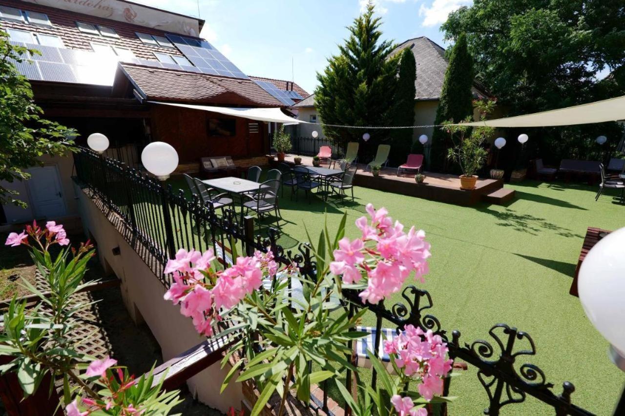Castle Wellness Resort Sosto Nyiregyhaza Ngoại thất bức ảnh