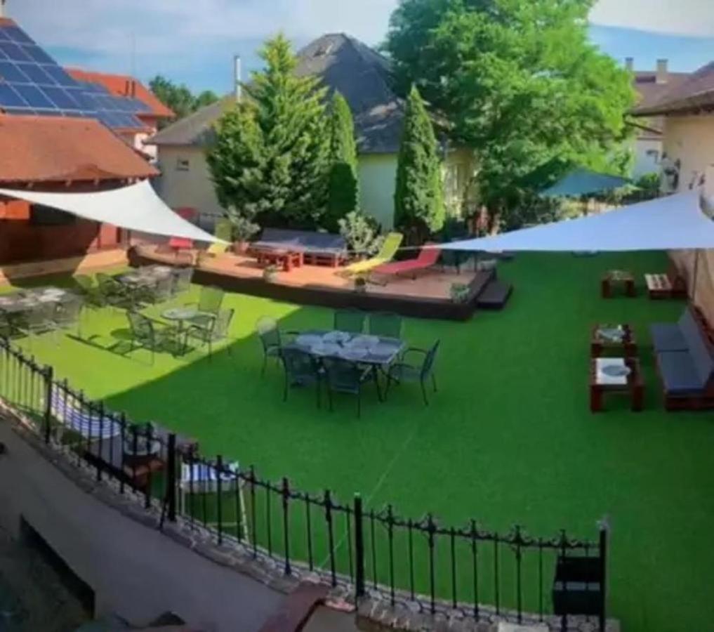 Castle Wellness Resort Sosto Nyiregyhaza Ngoại thất bức ảnh